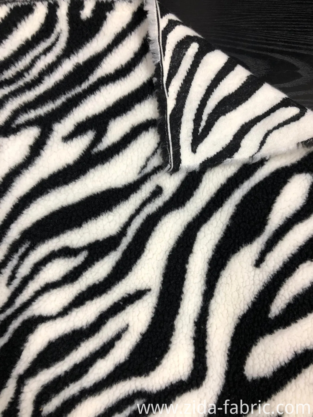 100%Polyester Lambswool Jacquard Knitted Fabric (Berber Fleece)
